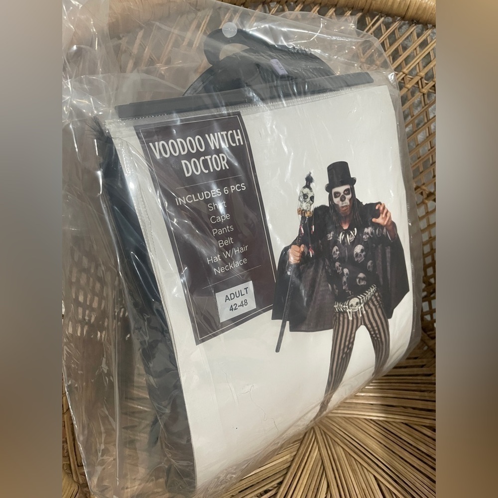 NWT Voodoo Witch Doctor Costume Adult 42-48 6 Piece Halloween Cosplay